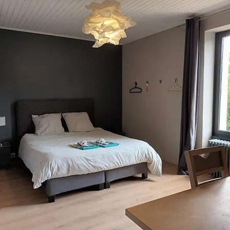 Semesterbostad Maison Spacieuse Avec Piscine Sans Vis A Vis 8 Pers