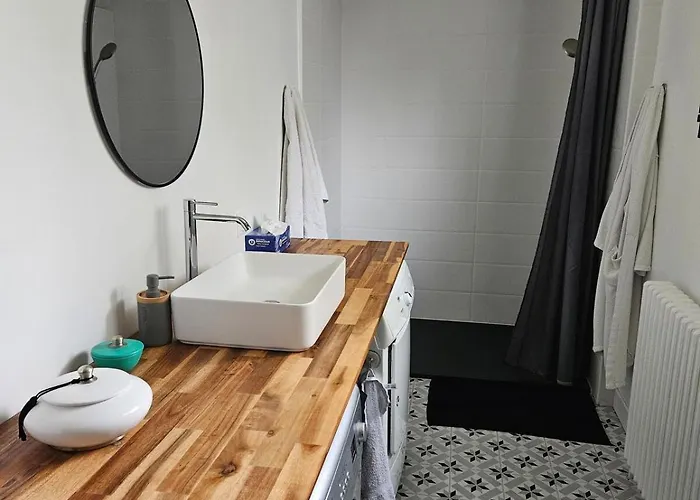 Сasa de vacaciones Maison Spacieuse Avec Piscine Sans Vis A Vis 8 Pers Latillé