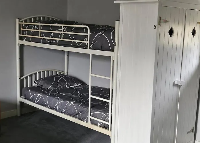 Maison Spacieuse Avec Piscine Sans Vis A Vis 8 Pers *